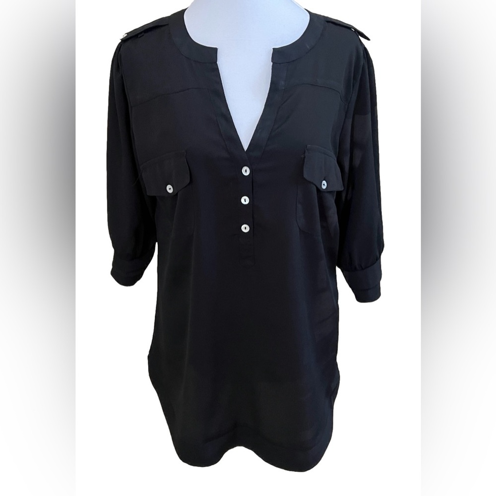 ANGIE Black Silky Camp Shirt With A Puff Sleeve & V-Neck Tunic Top Women’s Small